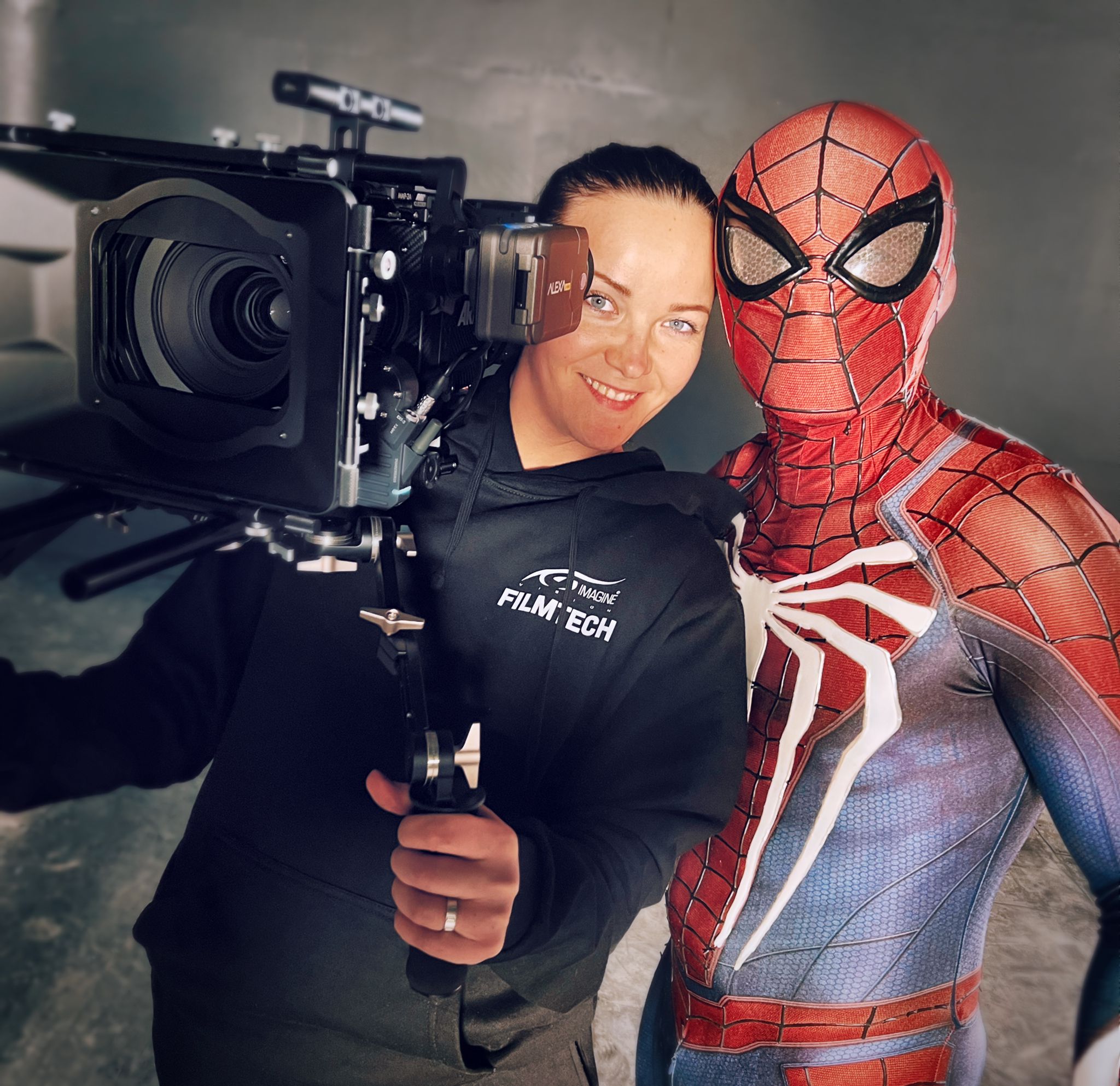 Let's move with Spiderman's dynamic pose.